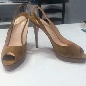 Christian Louboutin peep toe